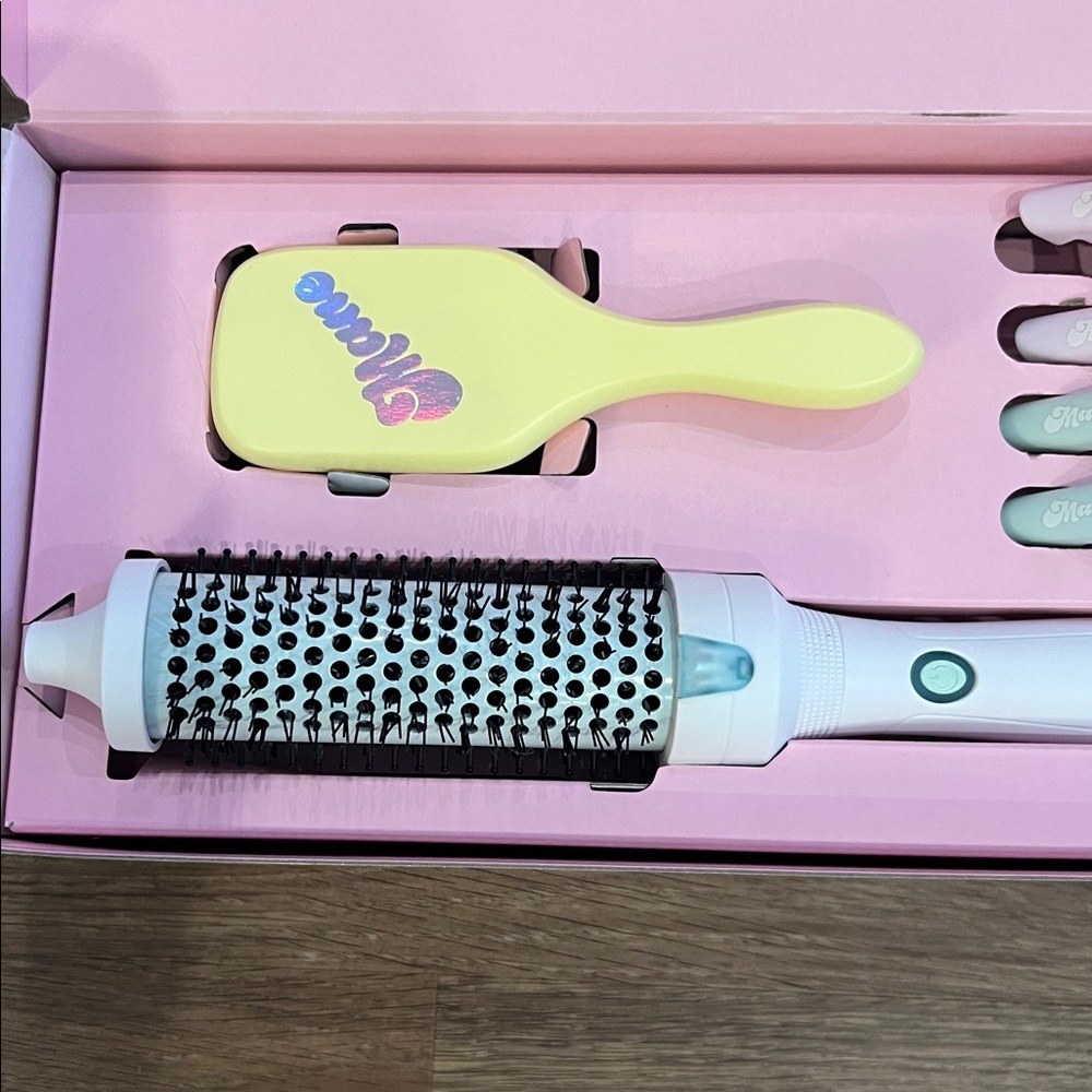 Mane by Mane Addicts Medium Hot Brush Blowout Kit - Picture 4 of 10